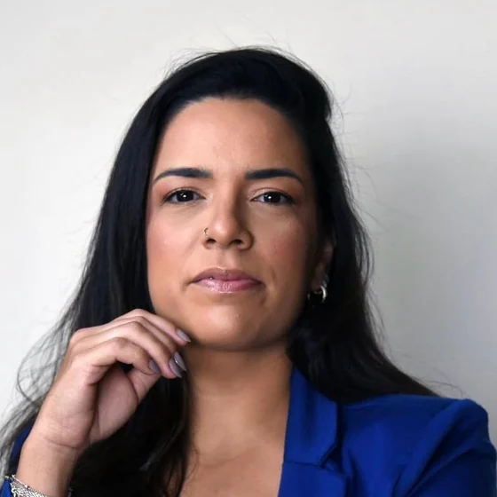 Loyane Vieira, Treinamento de Times Comerciais, Método Venda +